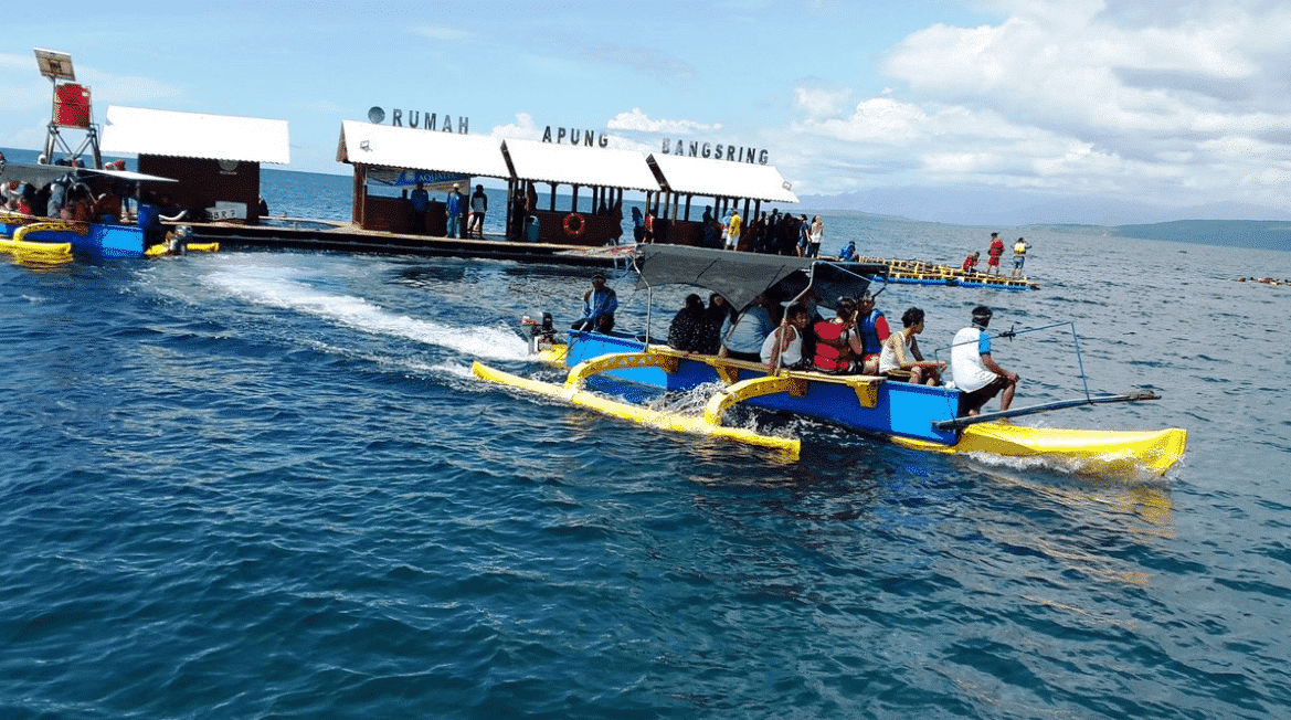 Keliling Dengan Perahu kano