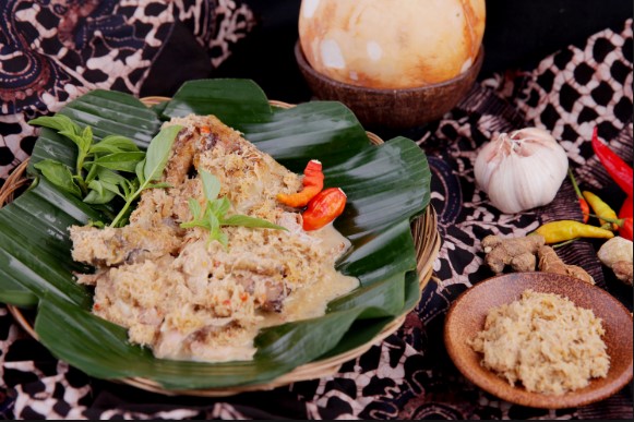 Pecel Pitik