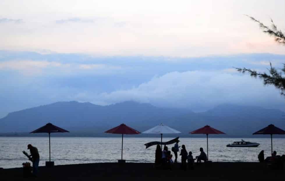 Hunting Foto di Pantai Cacalan