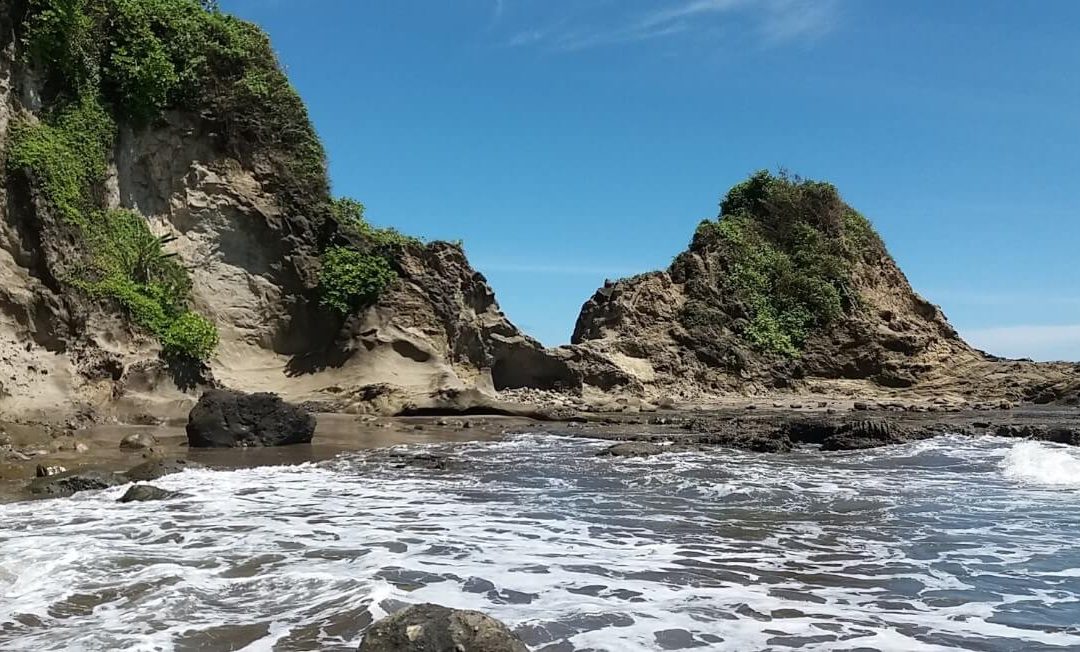 Keramat Karang Nini - 15 Tempat Wisata di Ciamis Oktober-2020 Terbaru