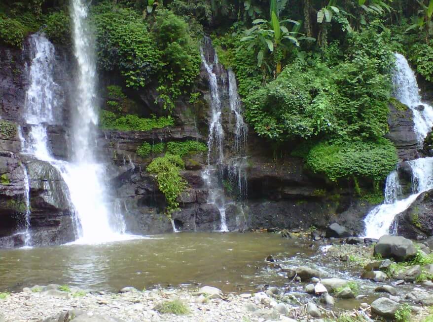 Curug Pantai Rancabuaya