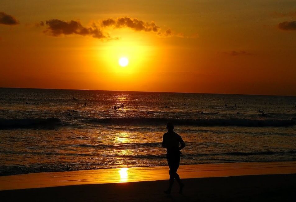 Sunset Pantai Cikaracak