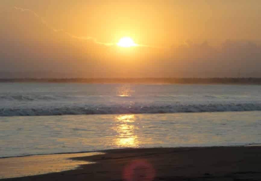 Sunset Pantai Pangalek