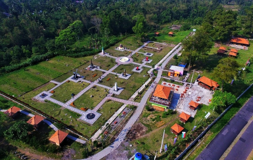 Landmark Merapi