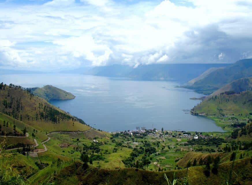 Masyarakat Danau Toba