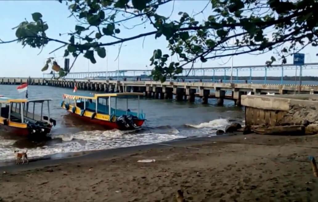 Pelabuhan Bangsal Mentigi Bay Dome Villas Lombok