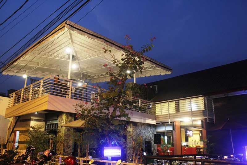 15+ Cafe di Medan yang Keren, Murah, Unik, Terkenal!