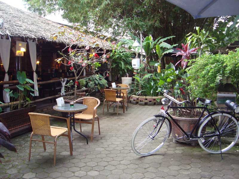 cafe di medan baru