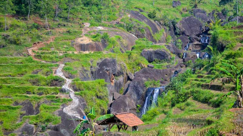 gunung api purba nglanggeran berapa mdpl