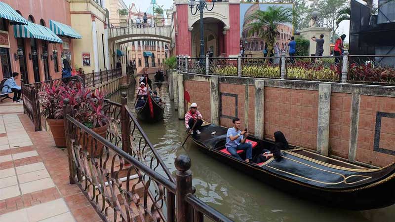 little venice bogor buka hari apa