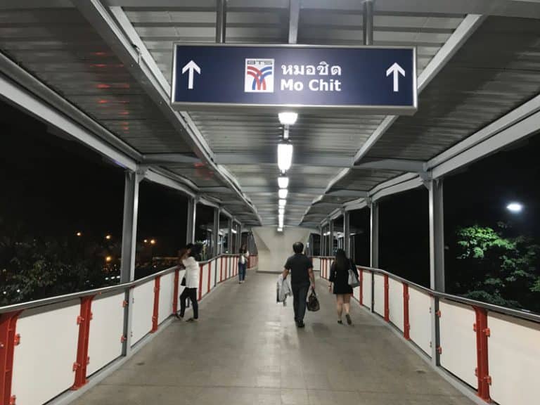 Backpacker ke Bangkok Pattaya Koh Larn Hari ke 1