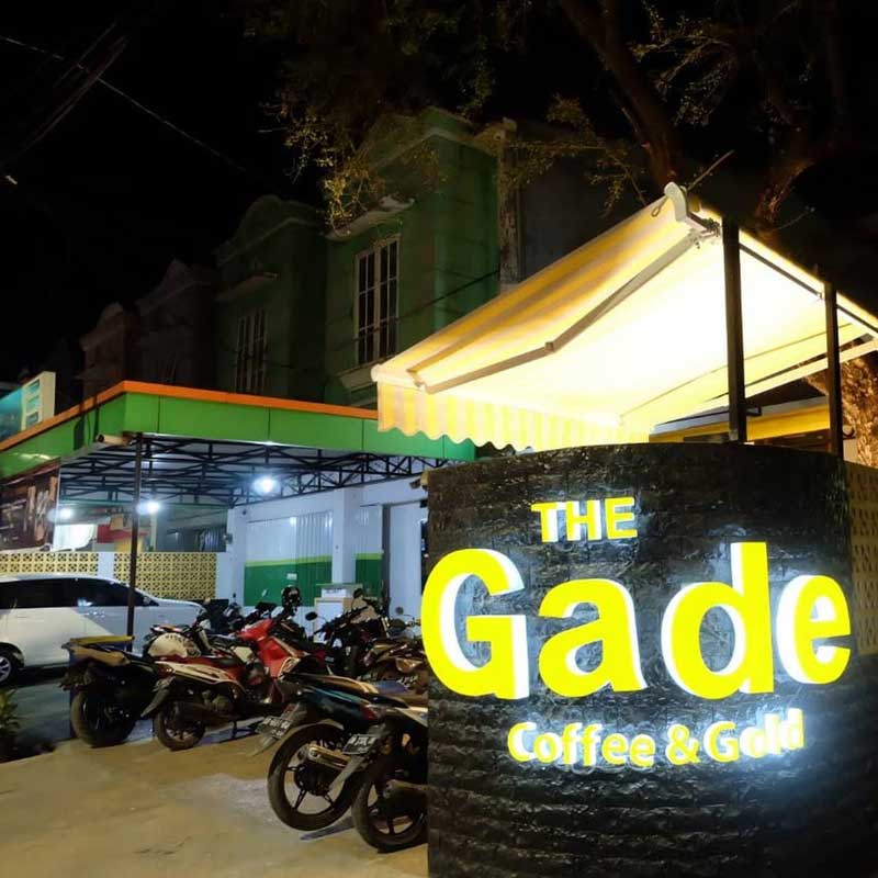 cafe di makassar yang buka 24 jam