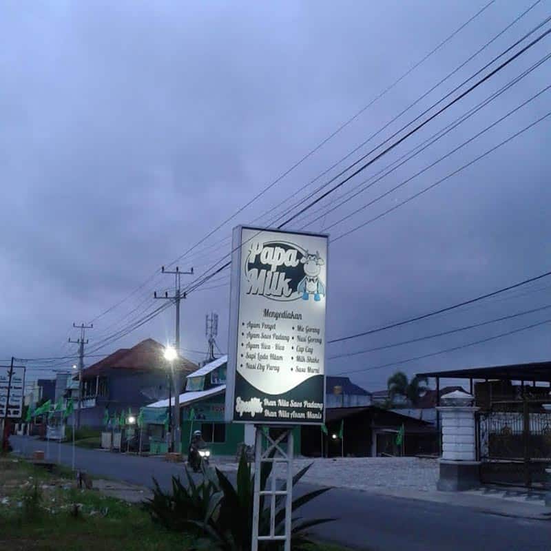 cafe tempat nongkrong di bukittinggi