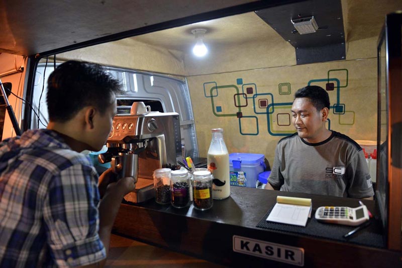 cafe di bandar lampung hits