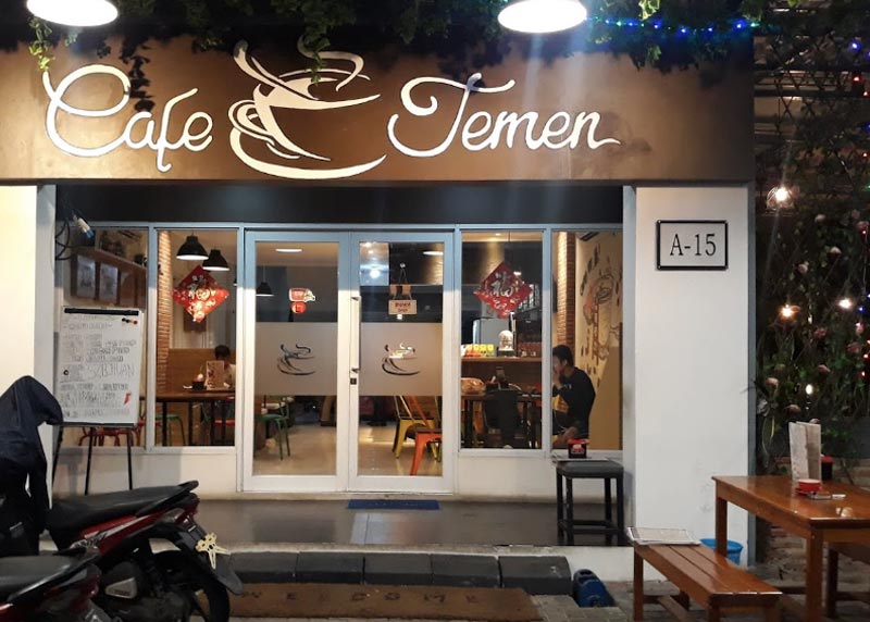 cafe di tangerang romantis