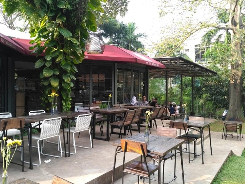 cafe asik di tangerang selatan