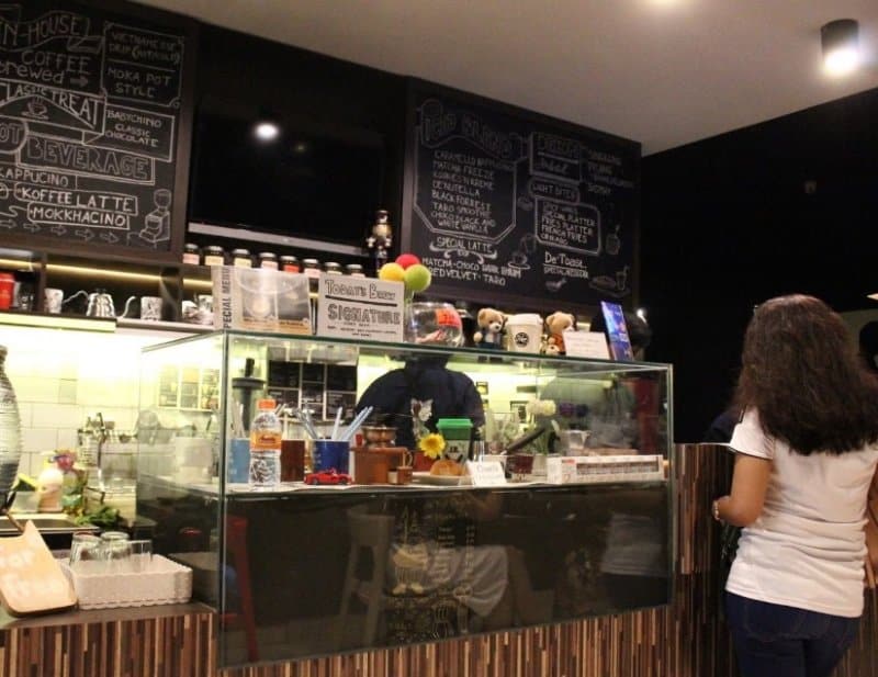 cafe di harapan indah bekasi 2019