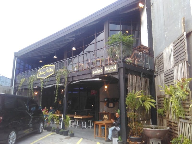 cafe kebun raya bogor