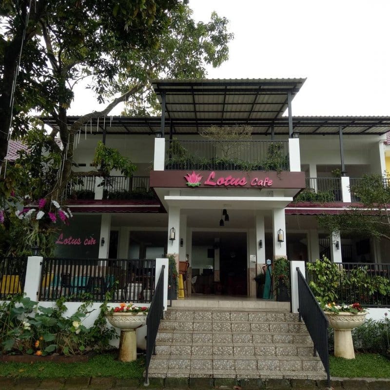 cafe di kebun raya bogor baru