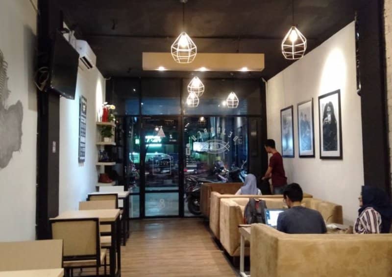 cafe di kelapa dua depok