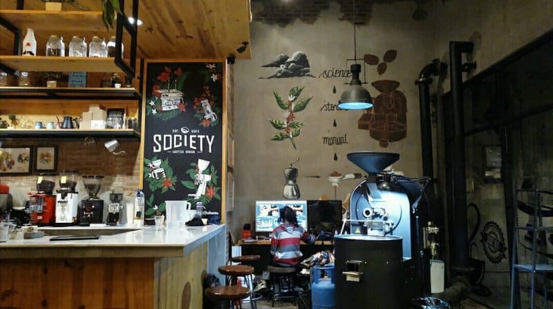 cafe di baturaden purwokerto