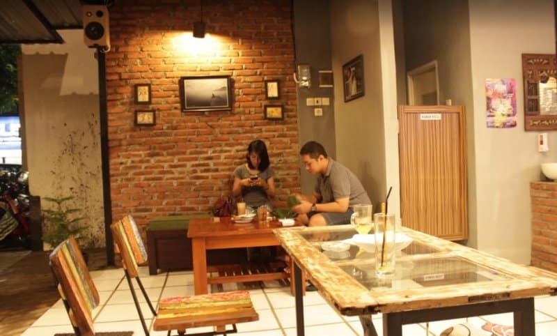 cafe di kediri untuk santai