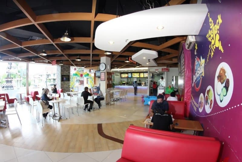 tempat nongkrong cafe di solo