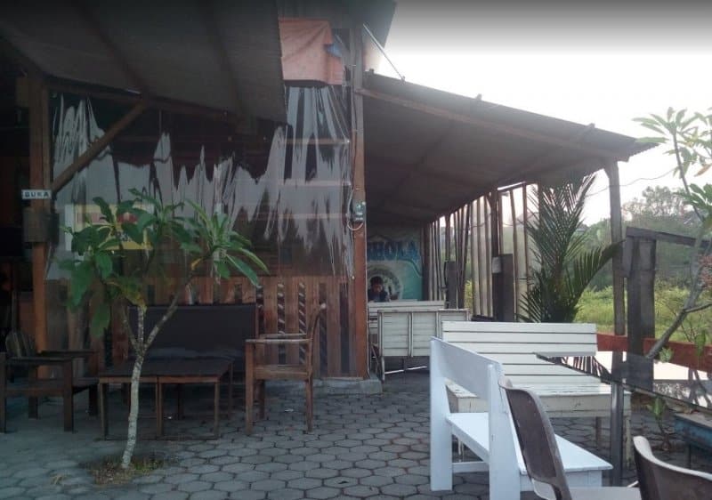 alamat cafe di ungaran