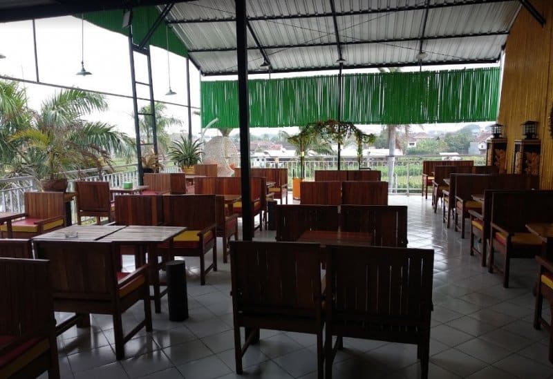 cafe di ponorogo untuk nongkrong