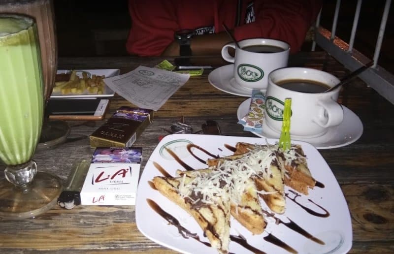 cafe di sidoarjo yang lucu