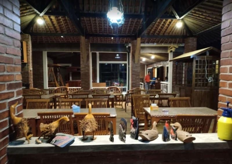 Cafe di temanggung malam