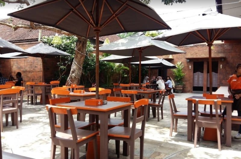 cafe di bali paling seru