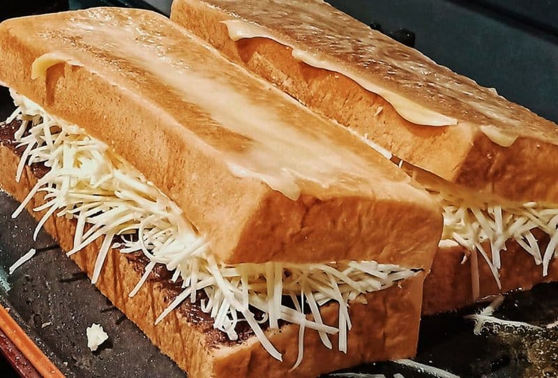 roti bakar tjiioeng khas jember