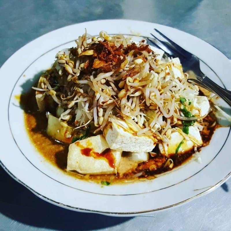 kupat tahu makanan khas purworejo