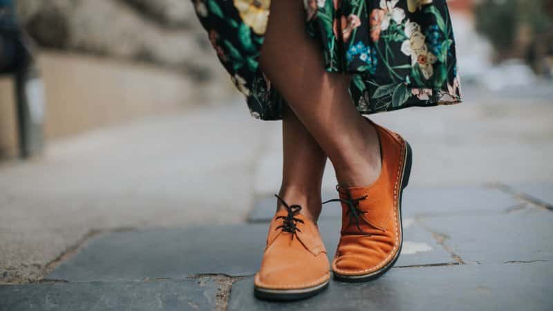 sepatu wanita modern khas afrika