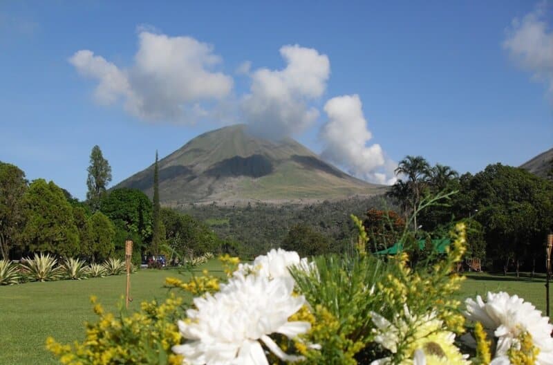 Tempat Wisata Kota Bunga Tomohon